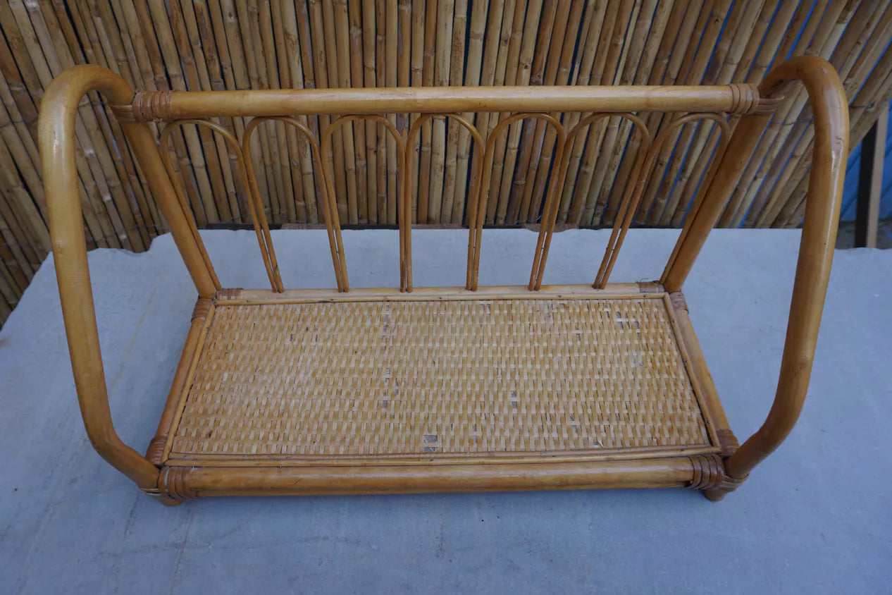 Etagére à poser vintage en rotin