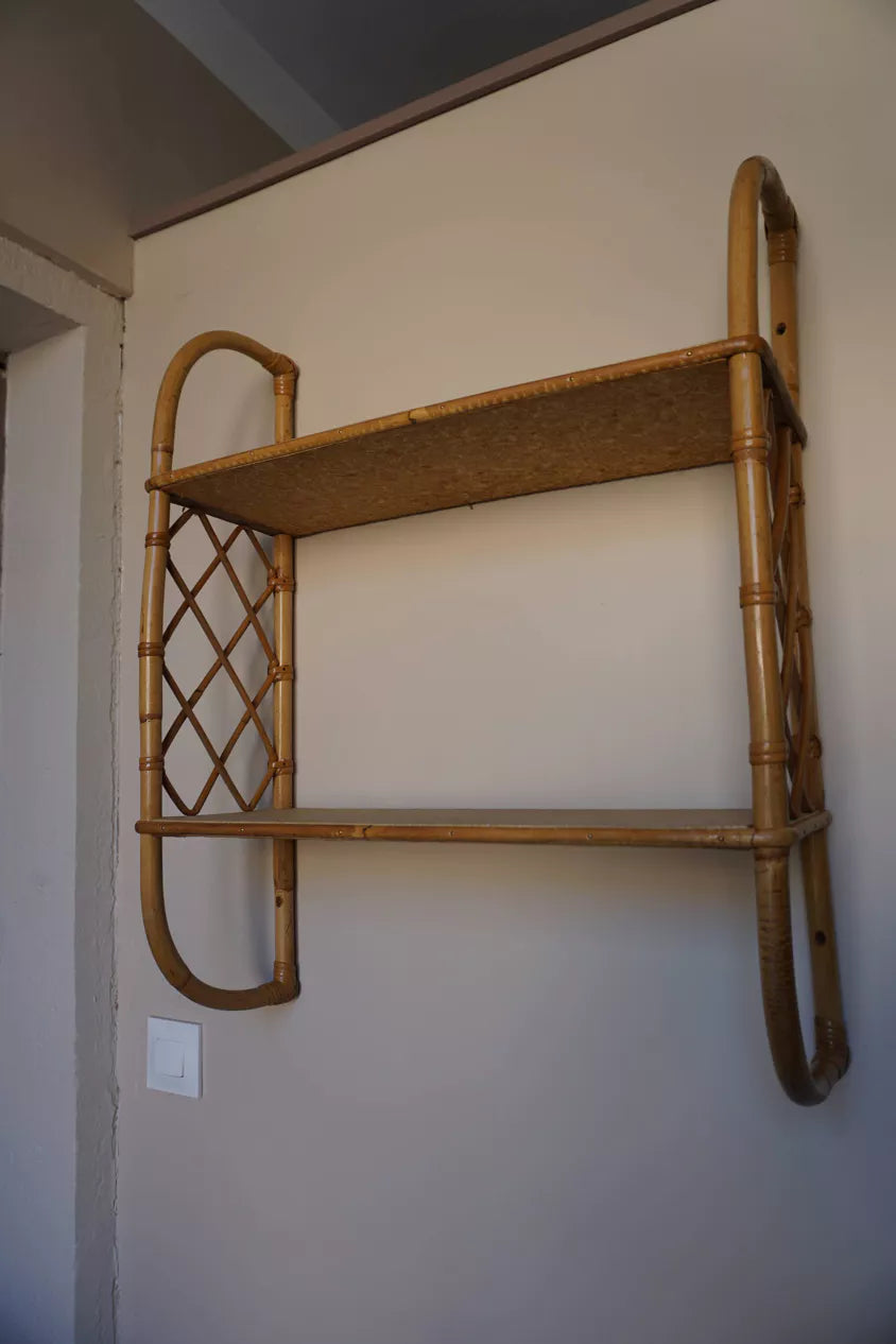 Etagère murale en rotin, années 70