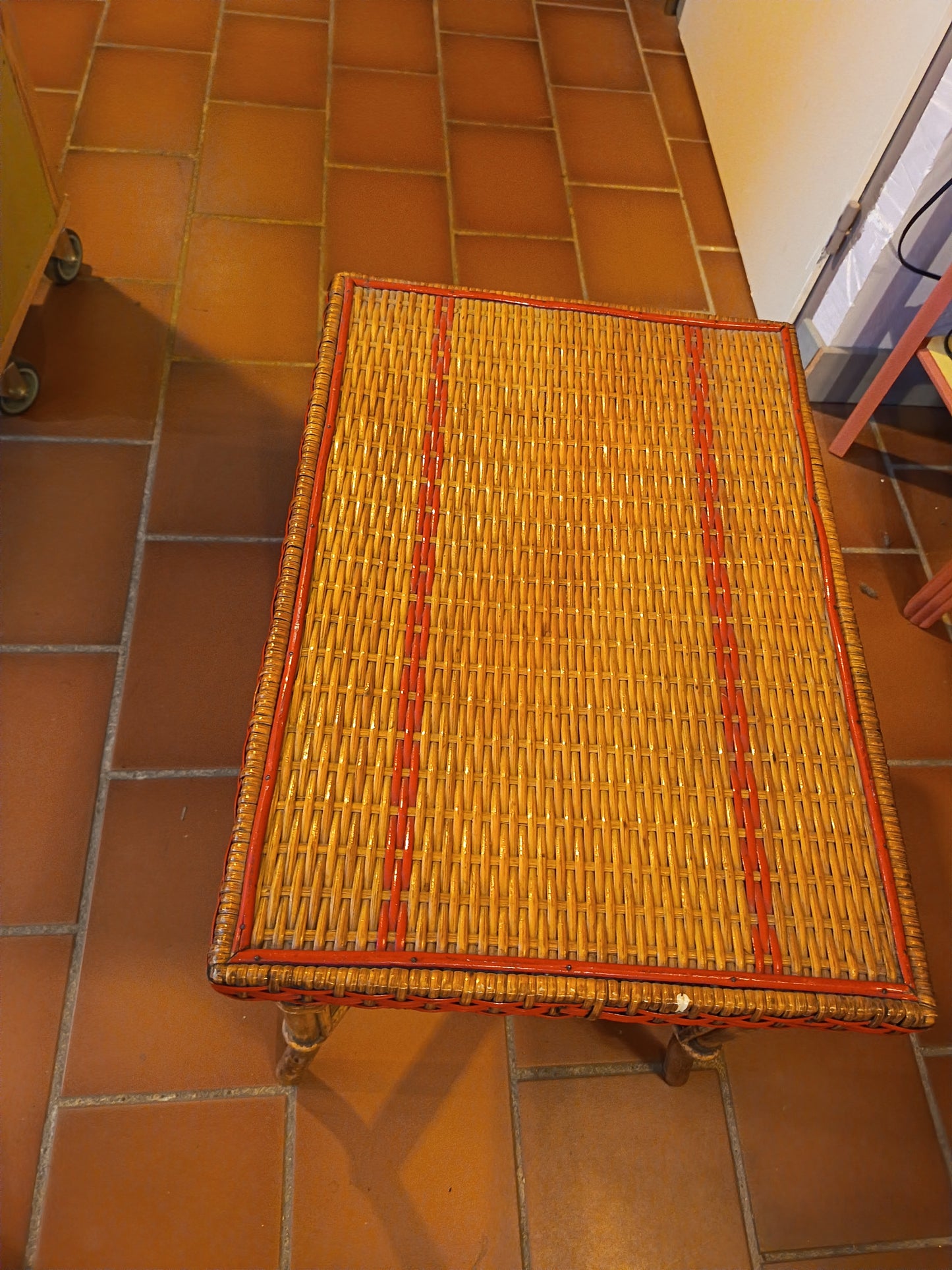 Table basse en osier - années 50