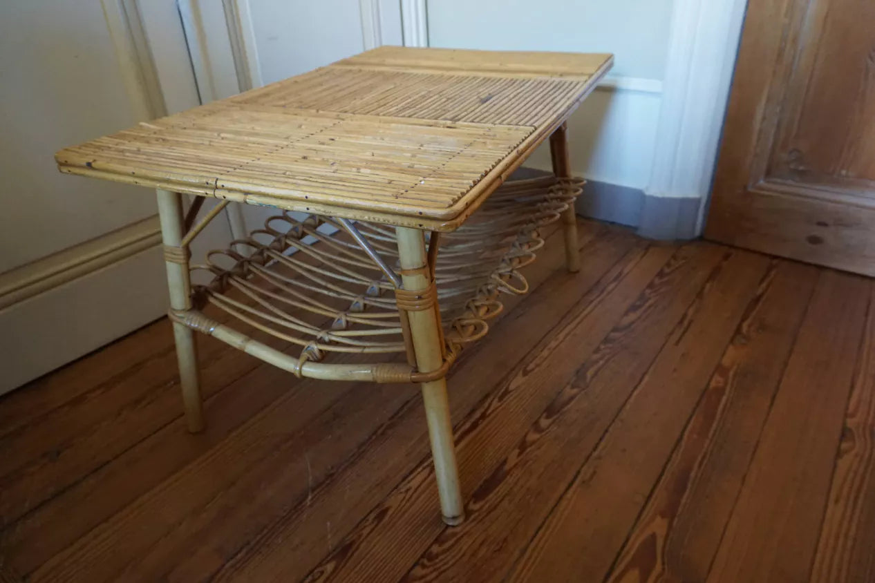 Table basse en rotin, années 60-70