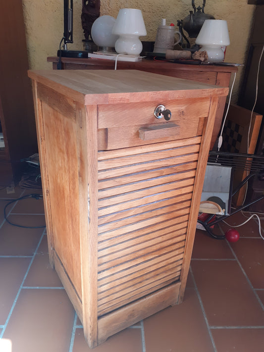 Meuble classeur à rideau