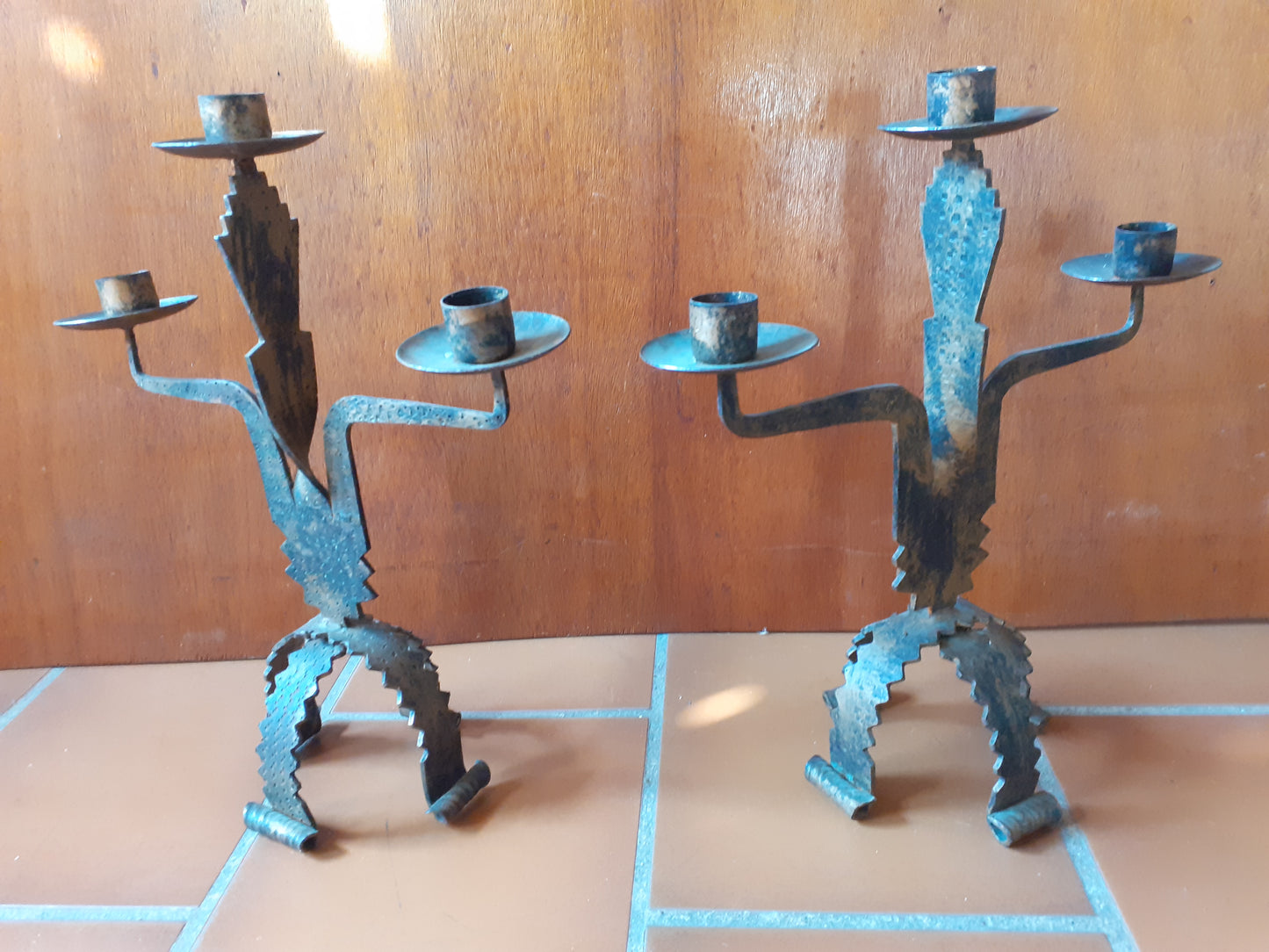 Chandeliers brutalistes des années 70