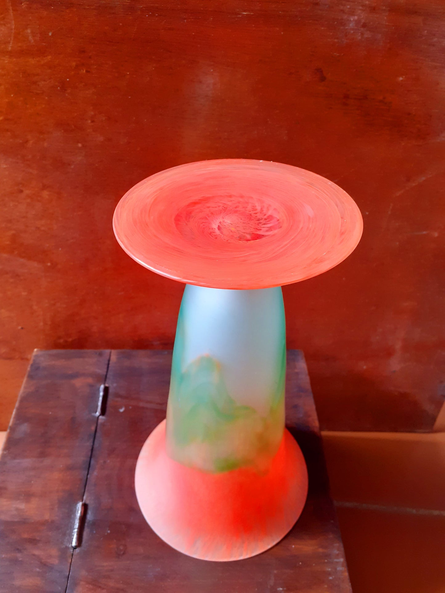 Vase tulipe en pâte de verre