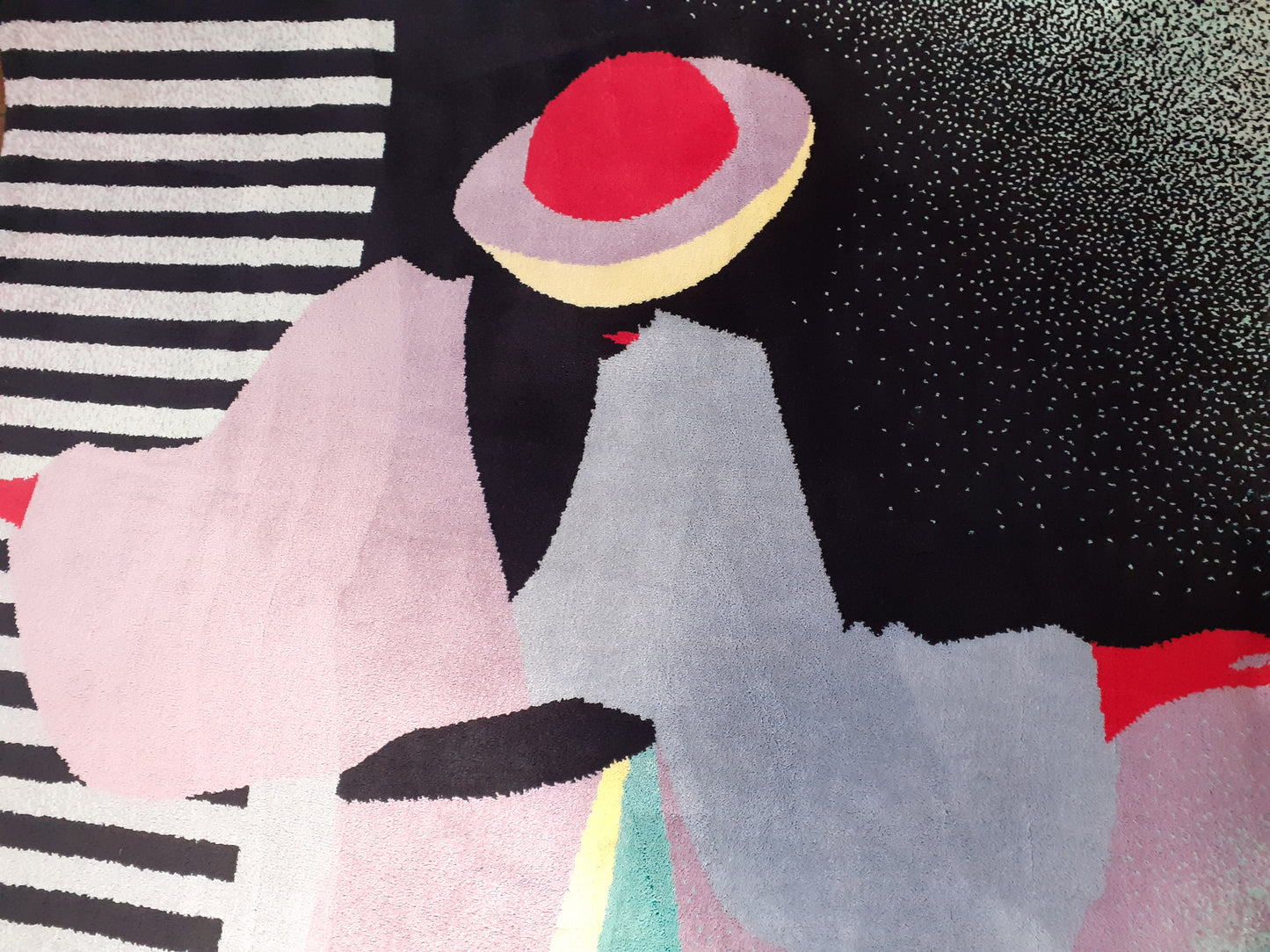 Tapis design Memphis des années 80