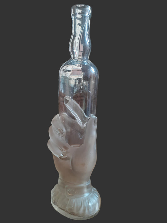 Bouteille surréaliste du début du XX° siècle