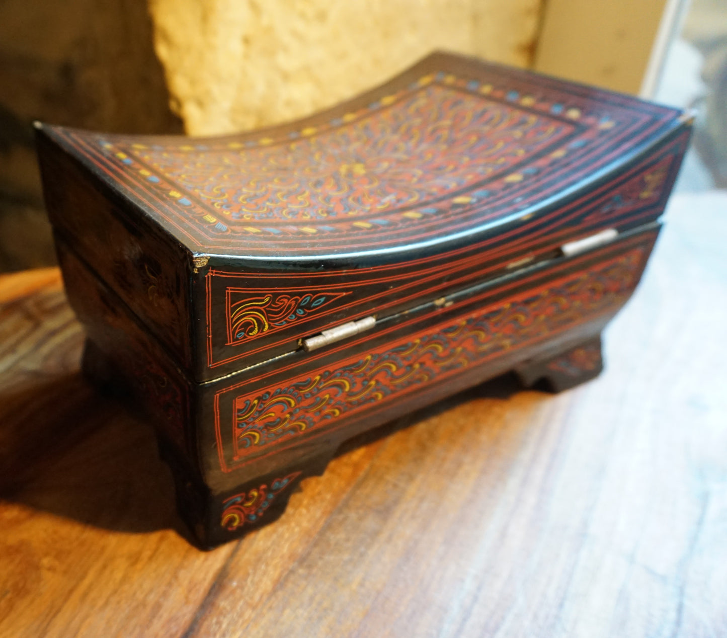 Boite à bijoux en laque de Birmanie