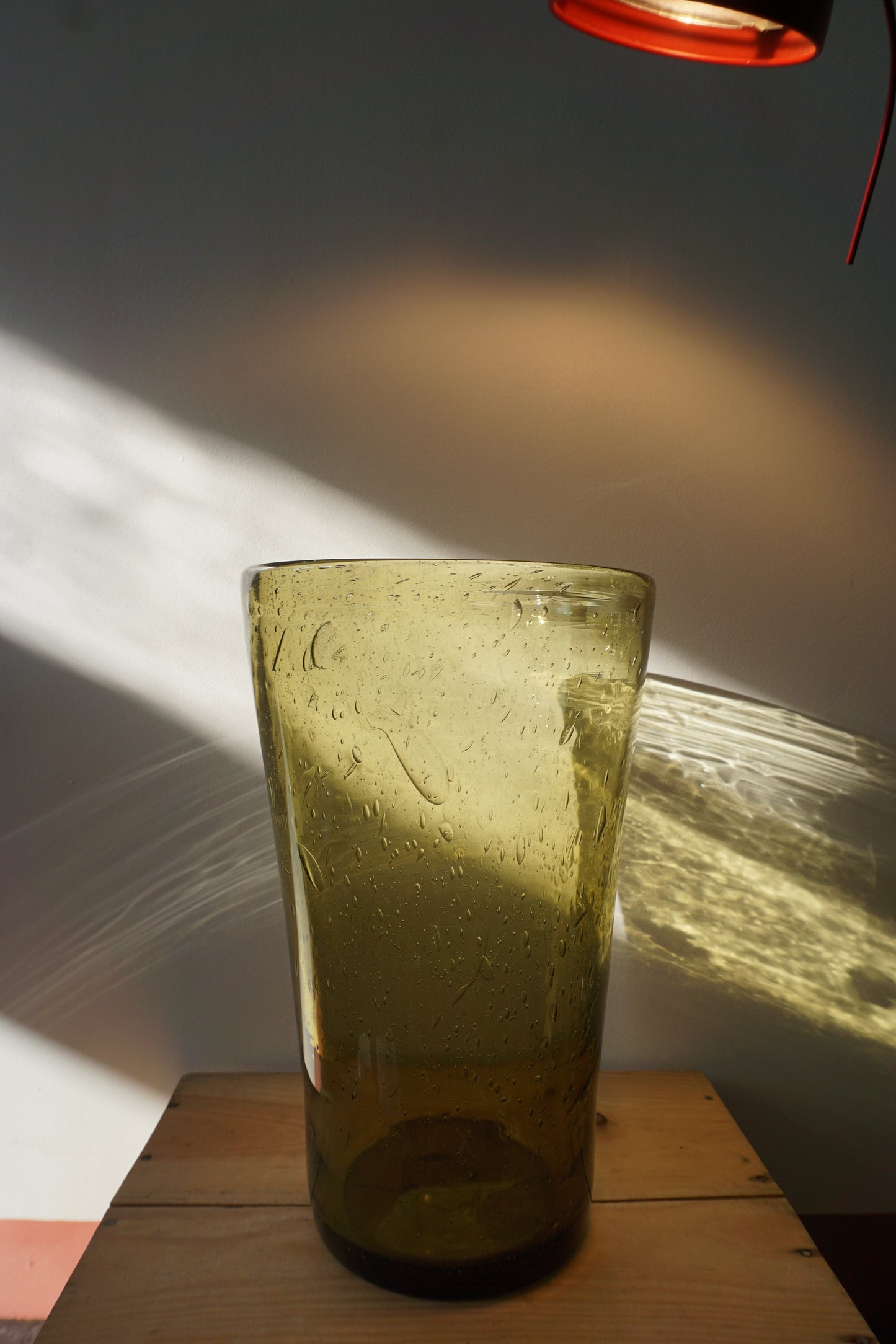 Vase Biot en verre soufflé - Années 70