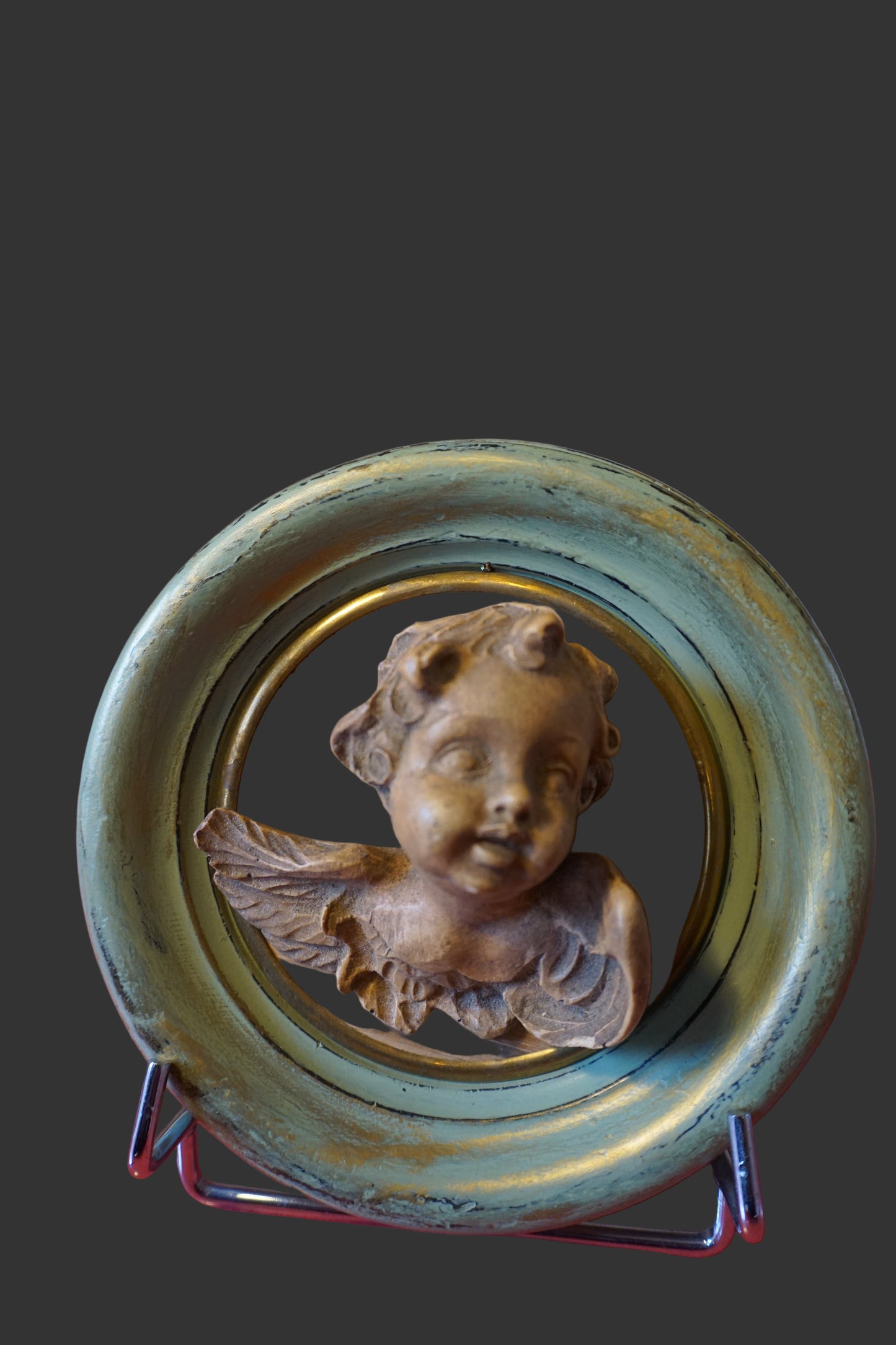 Chérubin en médaillon