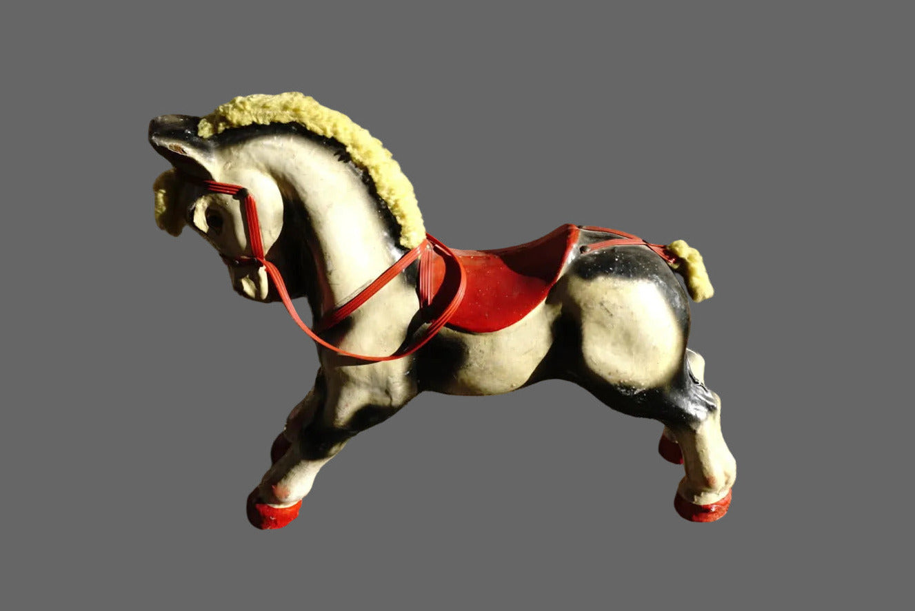 Cheval en carton bouilli - années 50