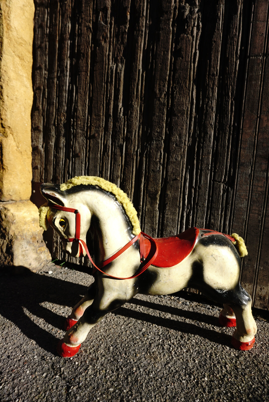 Cheval en carton bouilli - années 50