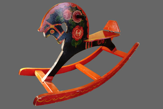 Cheval à bascule en bois - Russie