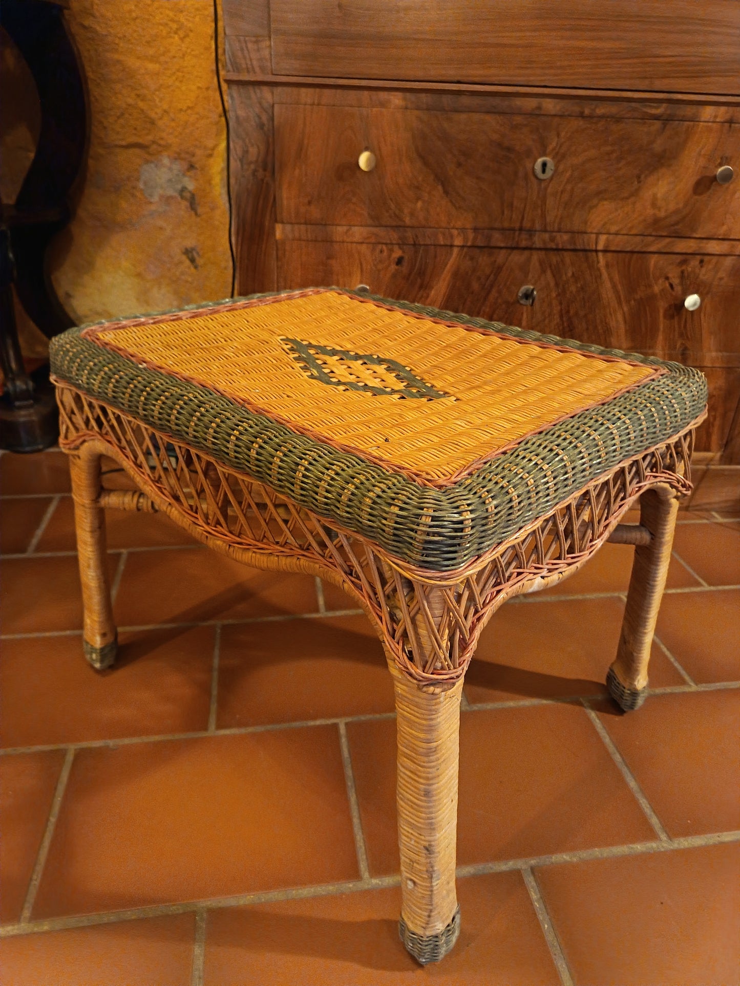 Fauteuil et ottomane en osier - années 20