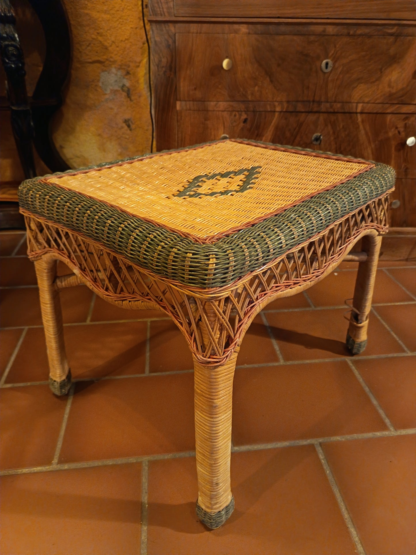 Fauteuil et ottomane en osier - années 20