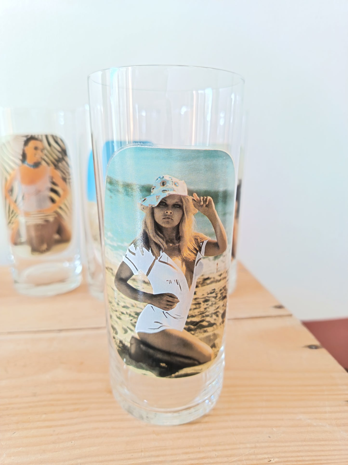 Service de verres pin-up - années 70