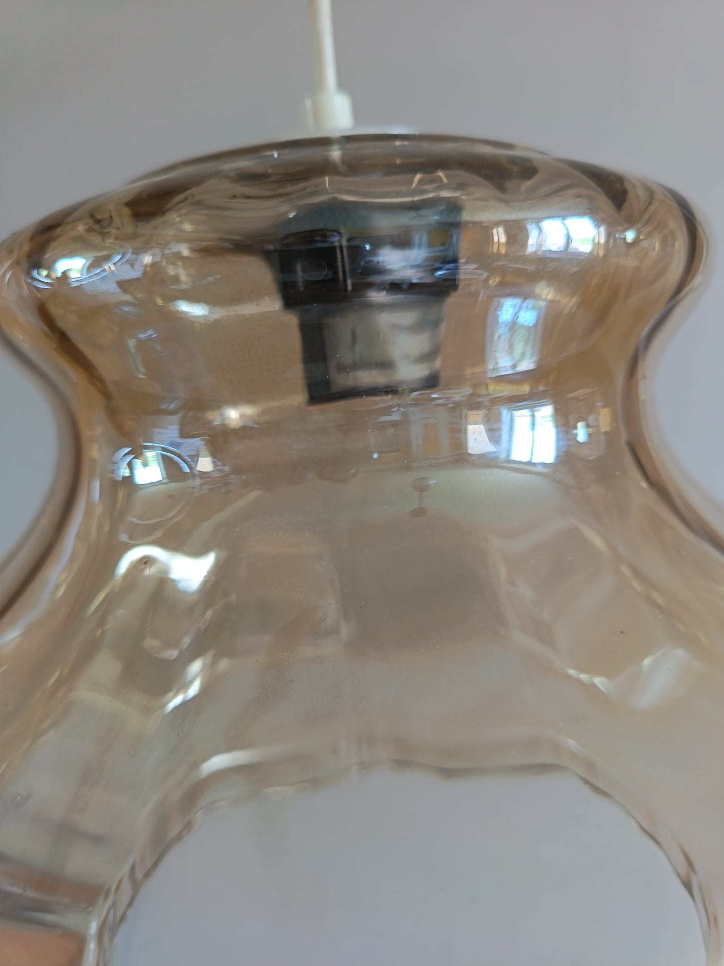 Suspension en verre fumé - années 70